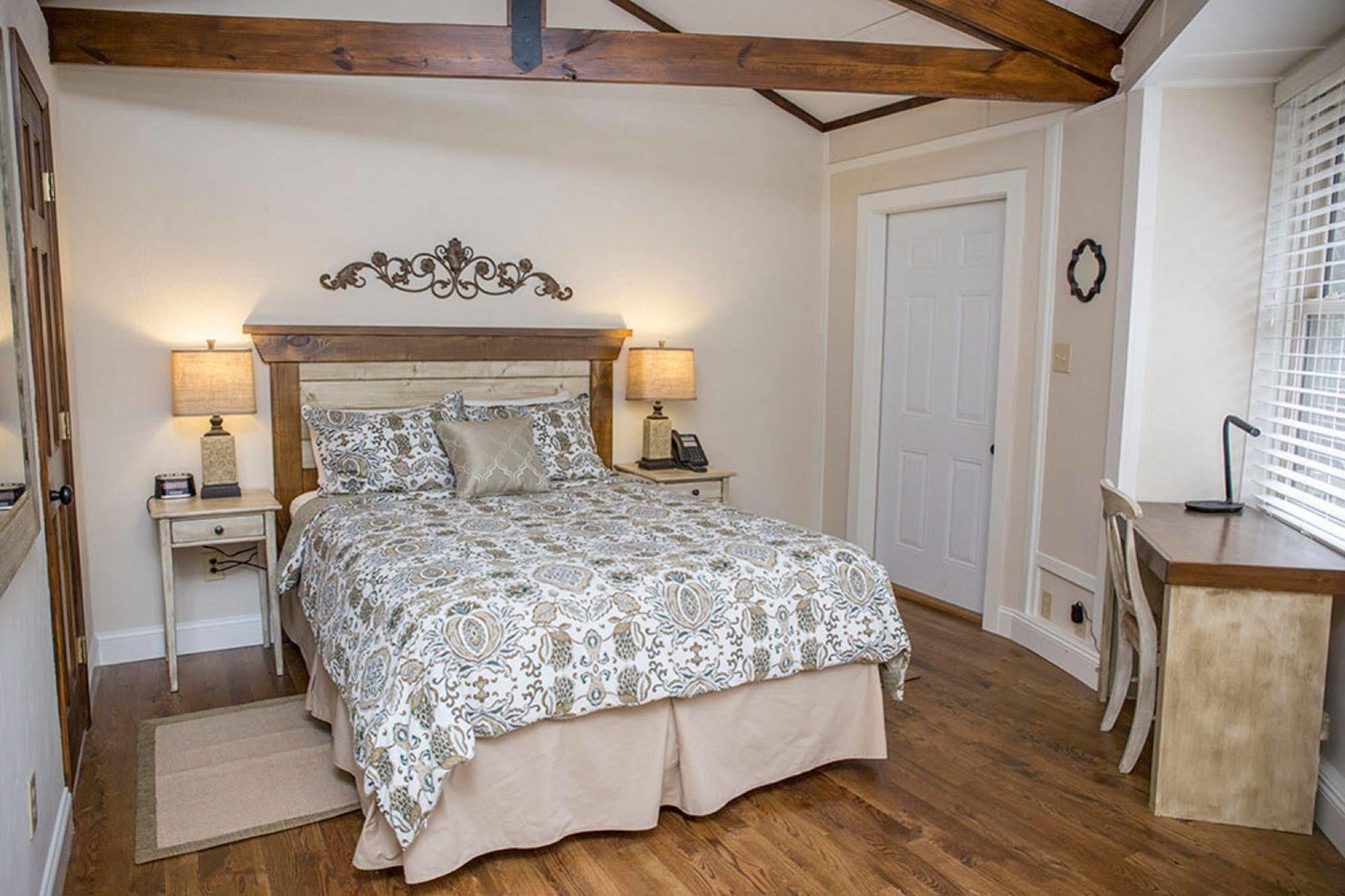 Sapphire Brook Trout Inn المظهر الخارجي الصورة