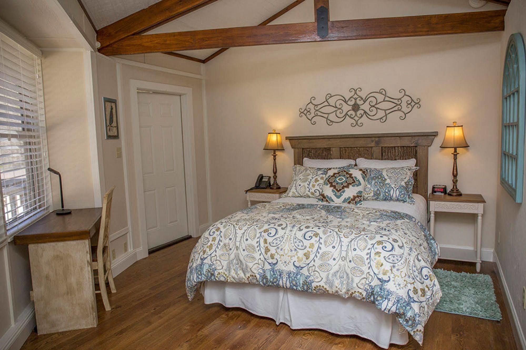 Sapphire Brook Trout Inn المظهر الخارجي الصورة