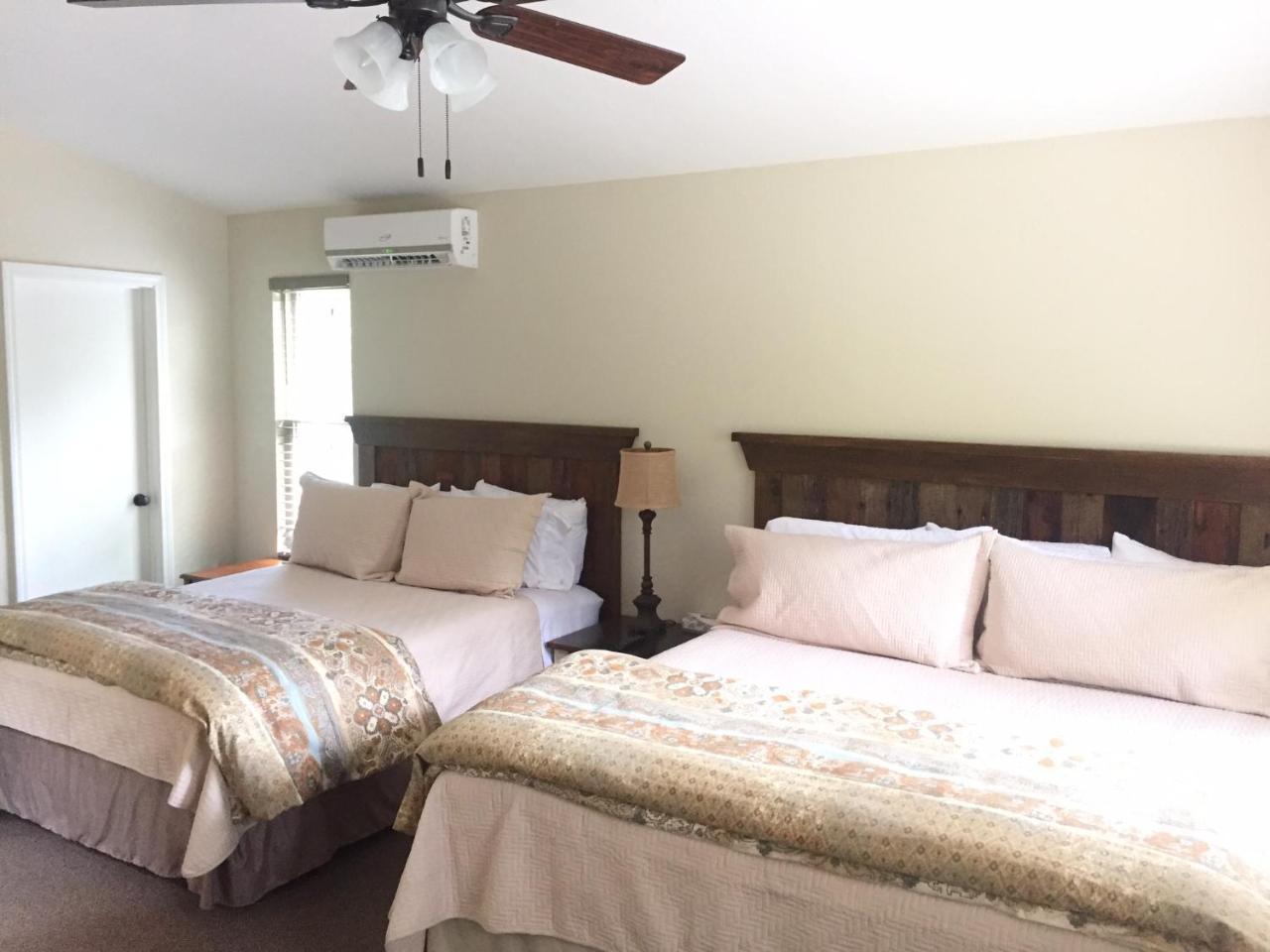 Sapphire Brook Trout Inn المظهر الخارجي الصورة